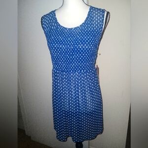 Blue Star Pattern Sleeveless Blouse - Maternity Or Not